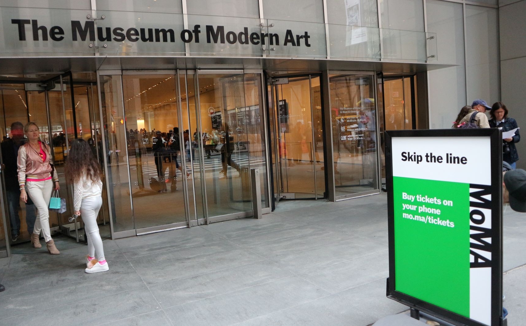 EL MOMA de Nueva York cierra hasta octubre